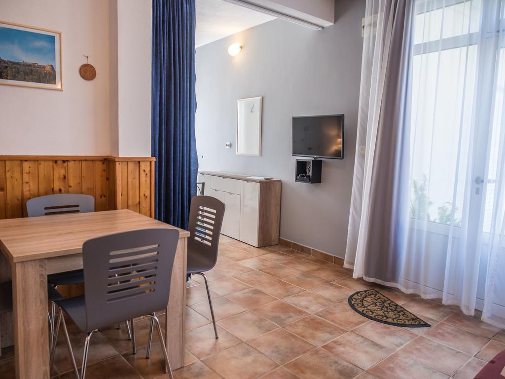 Apartments Viskovic Hvar Town Zimmer foto
