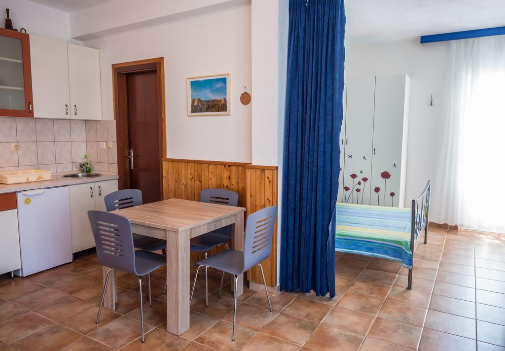 Apartments Viskovic Hvar Town Zimmer foto